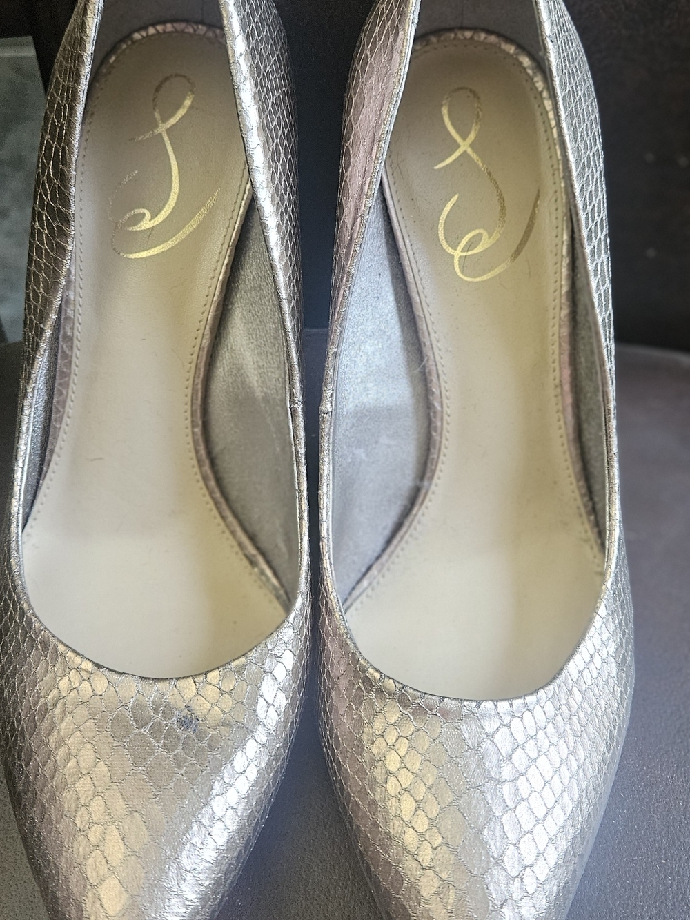 Sam Edelman Womens 8 Silver Metallic SnMetallic Silver Pointed-Toe Women’s Pumps